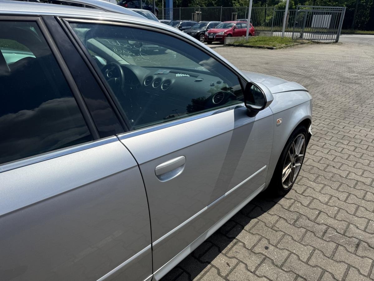 Seat Exeo original T&uuml;r vorn rechts LS7Y Lunasilber Rohbau Bj.2010
